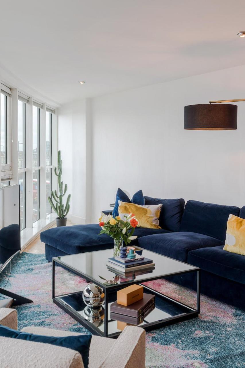לונדון Best Thames View In Town! Large Luxxe Nomad Design Family Home מראה חיצוני תמונה