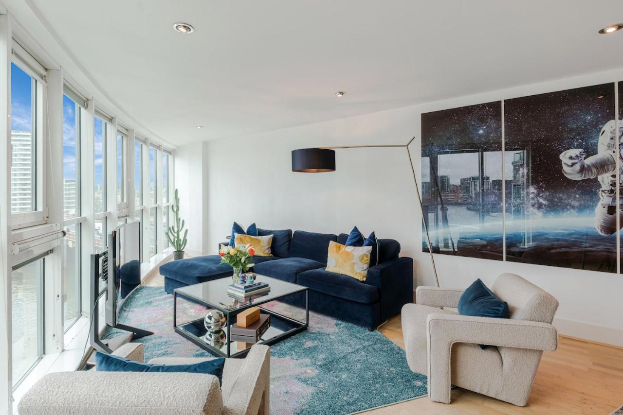 לונדון Best Thames View In Town! Large Luxxe Nomad Design Family Home מראה חיצוני תמונה